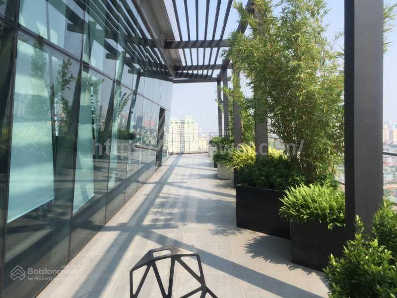 BQL chính chủ cho thuê văn phòng CMC Duy Tân 100m2-300m2-500m2 -1000m2 view đẹp mua lại NT nếu cần