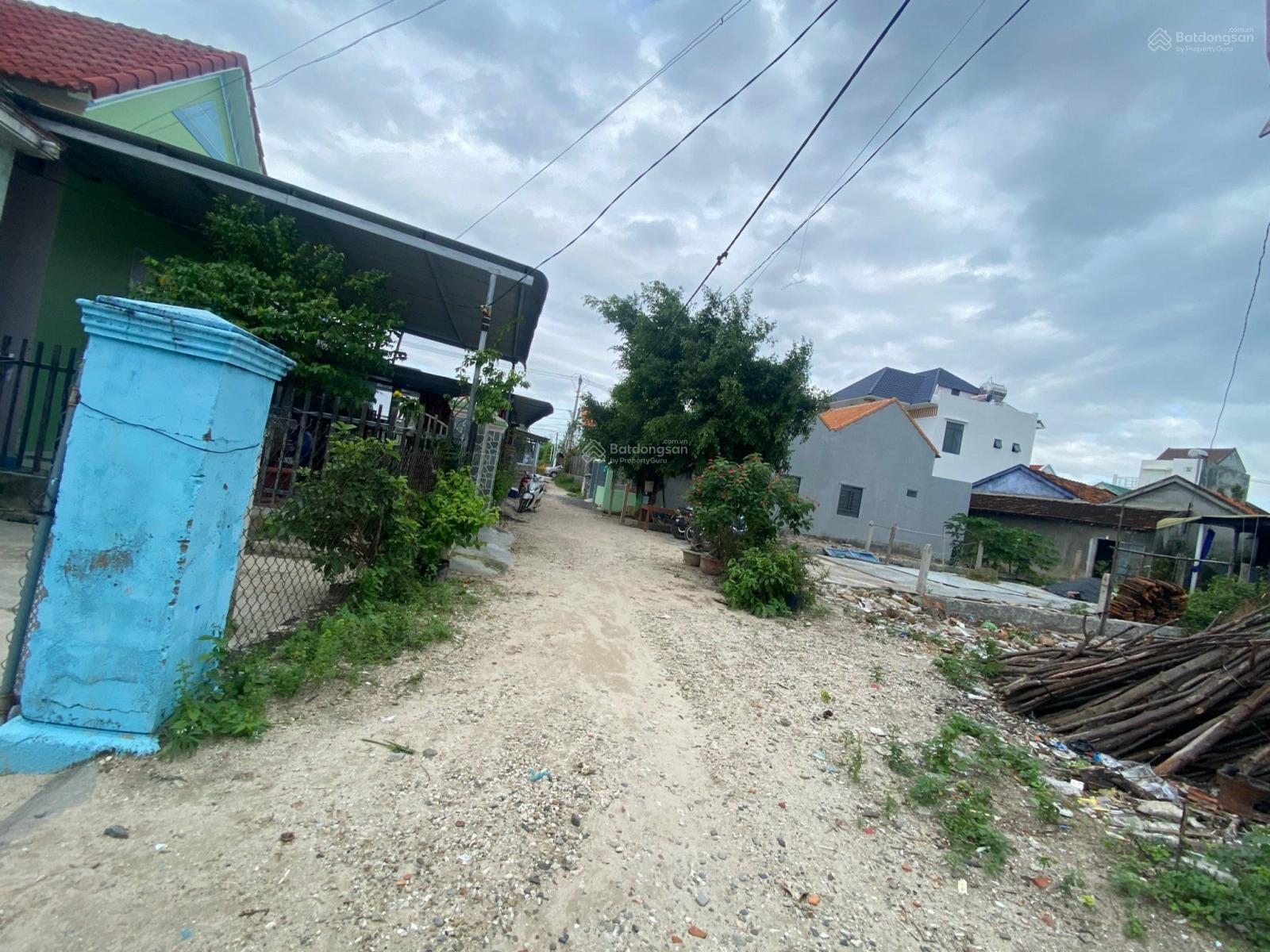 Bán đất ngay biển Dốc Lết cách biển 200m