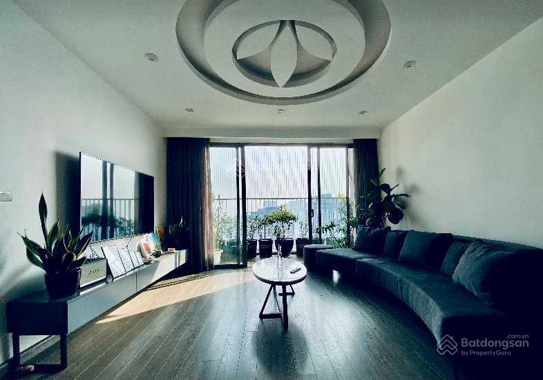 Chính chủ bán căn GoldSeason, 80m2 thiết kế 3 ngủ 2 vệ sinh, đầy đủ đồ, ban công Đông Nam cực hiếm