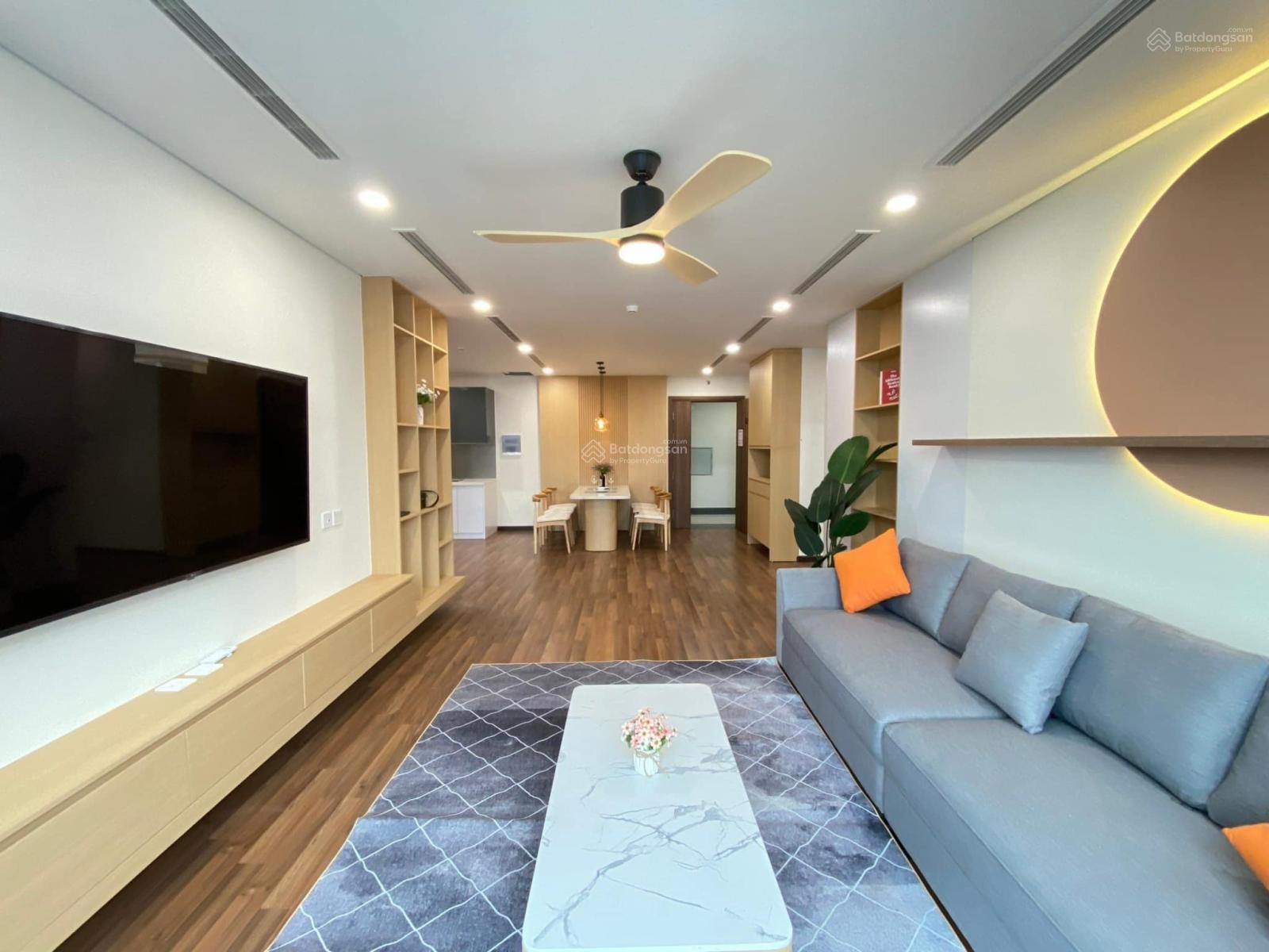 Chính chủ cho thuê căn hộ Home City Trung Kính, Yên Hòa, Cầu Giấy. 71m2, 2PN 2WC, full đồ. 14 tr/th