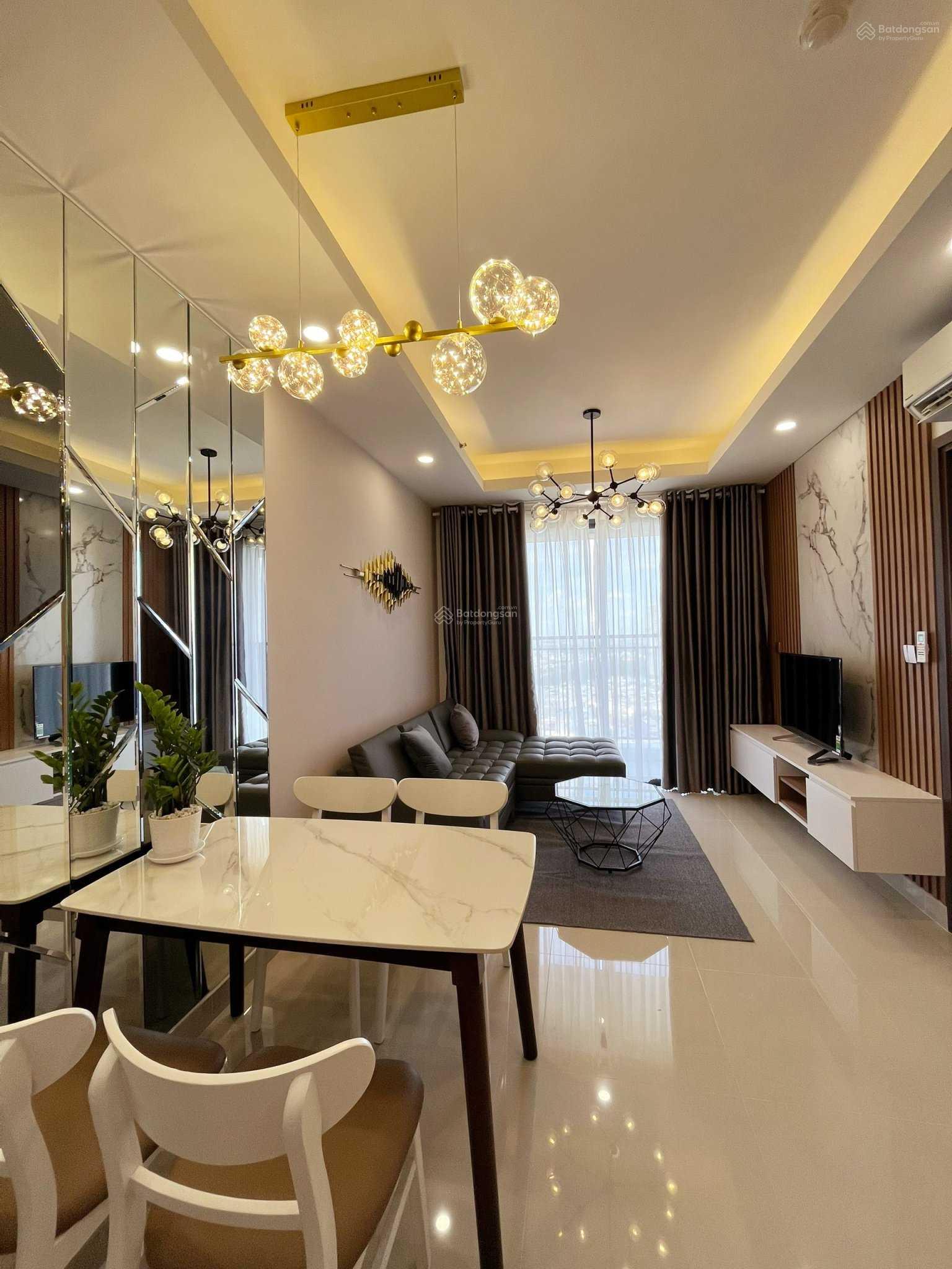 Q7 Boulevard - 2PN 1WC - 57m2 - Full nội thất cao cấp - View sông: 11 triệu - Nhà trống 9 triệu