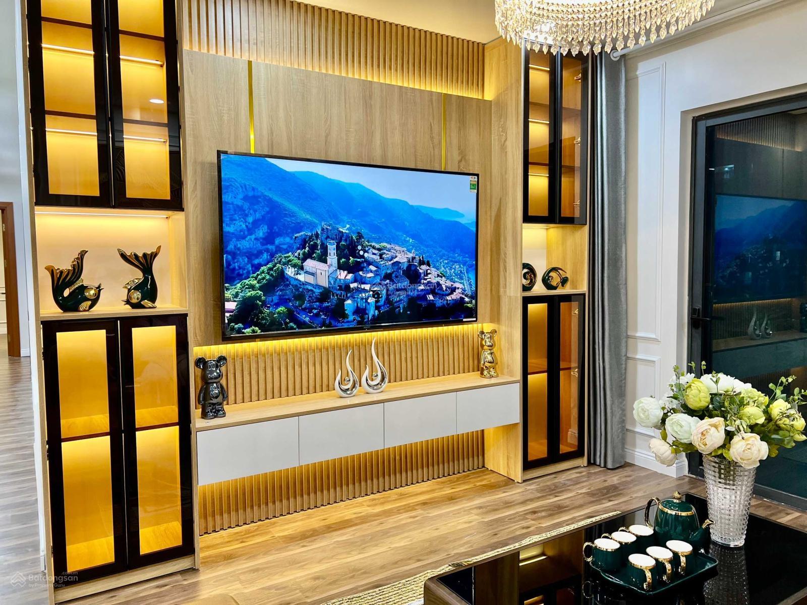 Nhà tôi chính chủ cần bán căn căn 2PN, giá 5,1 tỷ và căn 3PN, giá 8,5 tỷ, sổ đỏ tại Goldmark City