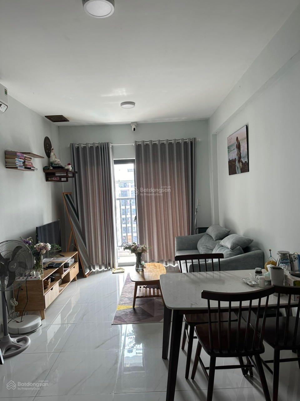 Hot! Bán căn hộ Lovera Vista 2PN2WC=3tỷ1, sổ hồng, hỗ trợ vay, liên hệ: 0933 666 *** E. Đức