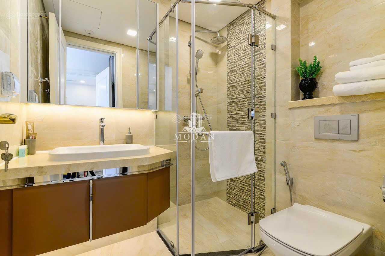 Cần cho thuê gấp, giá quá rẻ Terra Royal, Quận 3, (1P - 2P - 3P) chỉ 13 tr/th. LH: 0778 998 ***