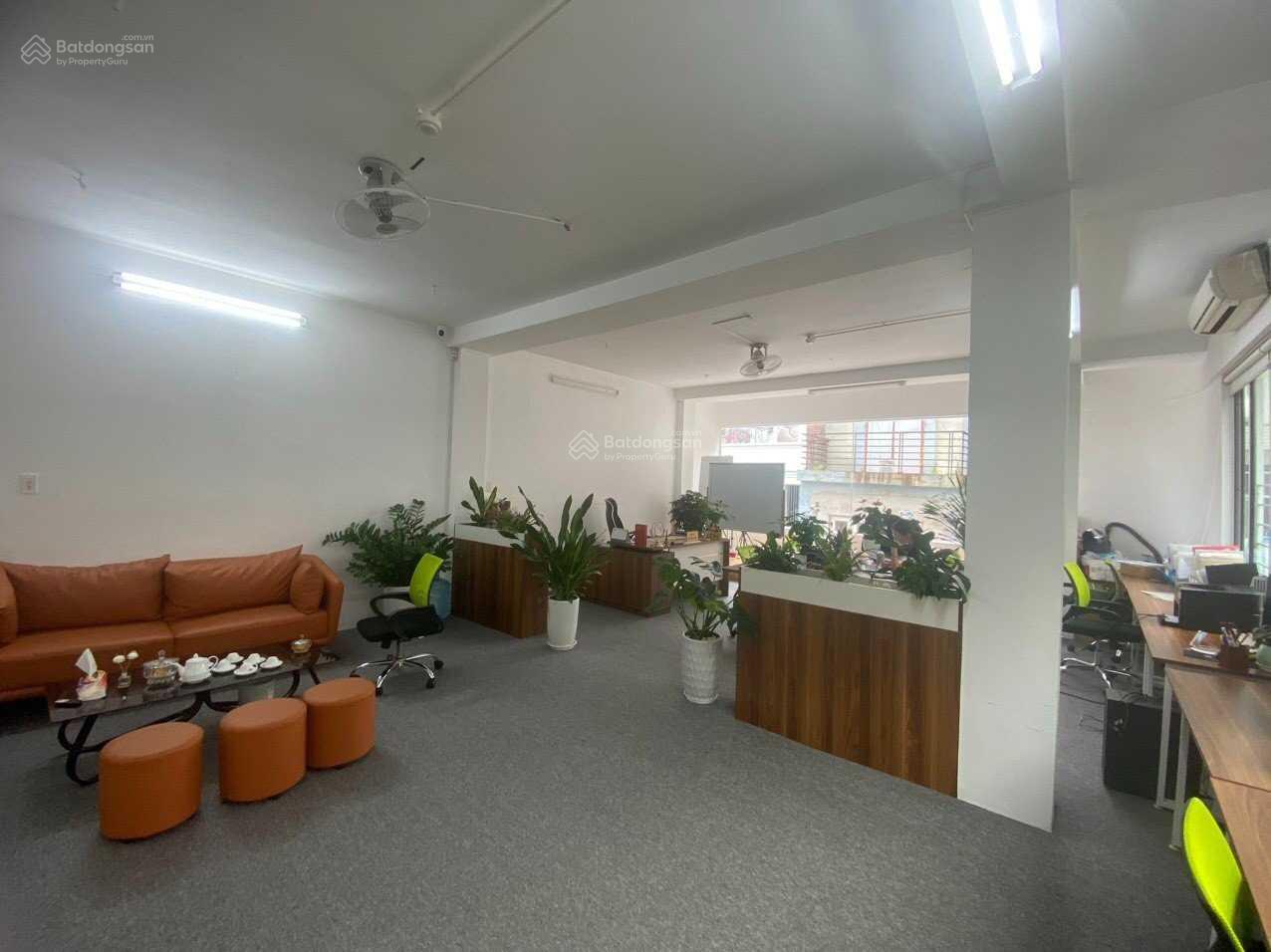 Cho thuê văn phòng tòa nhà Ceo Tower Phạm Hùng diện tích 50-100-300-800-2000m2, chỉ 120k/m2 Cho thuê văn phòng tòa nhà Ceo Tower Phạm Hùng diện tích 50-100-300-800-2000m2, chỉ 120k/m2