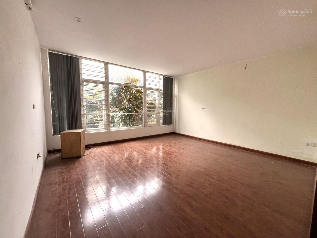 Cho thuê nhà KĐT Văn Khê 50m2 x 4 tầng kinh doanh chỉ 18tr 0903 409 ***