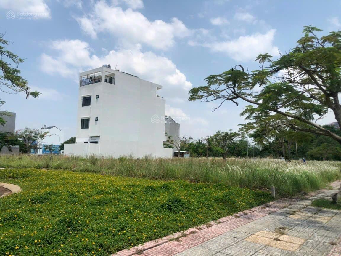 Chính chủ bán bốn lô đất Topia Khang Điền giá tốt nhất thị trường Chính chủ bán bốn lô đất Topia Khang Điền giá tốt nhất thị trường