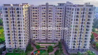 Tôi cần bán gấp căn hộ Flora Anh Đào, thiết kế 2 phòng ngủ, 2WC có sổ hồng LH 0909 505 ***