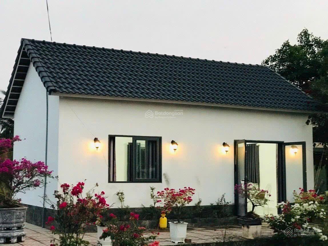 Kẹt tiền trả NH cần bán vườn tâm huyết, cách Q2 chỉ 3km. Gần 1000m2 giá chỉ 4,7 tỷ