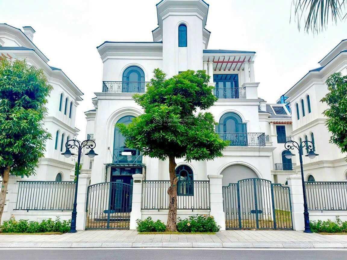 Bán nhanh biệt thự đơn lập Ngọc Trai 288m2 - gần sông công viên tại Vinhomes Gia Lâm