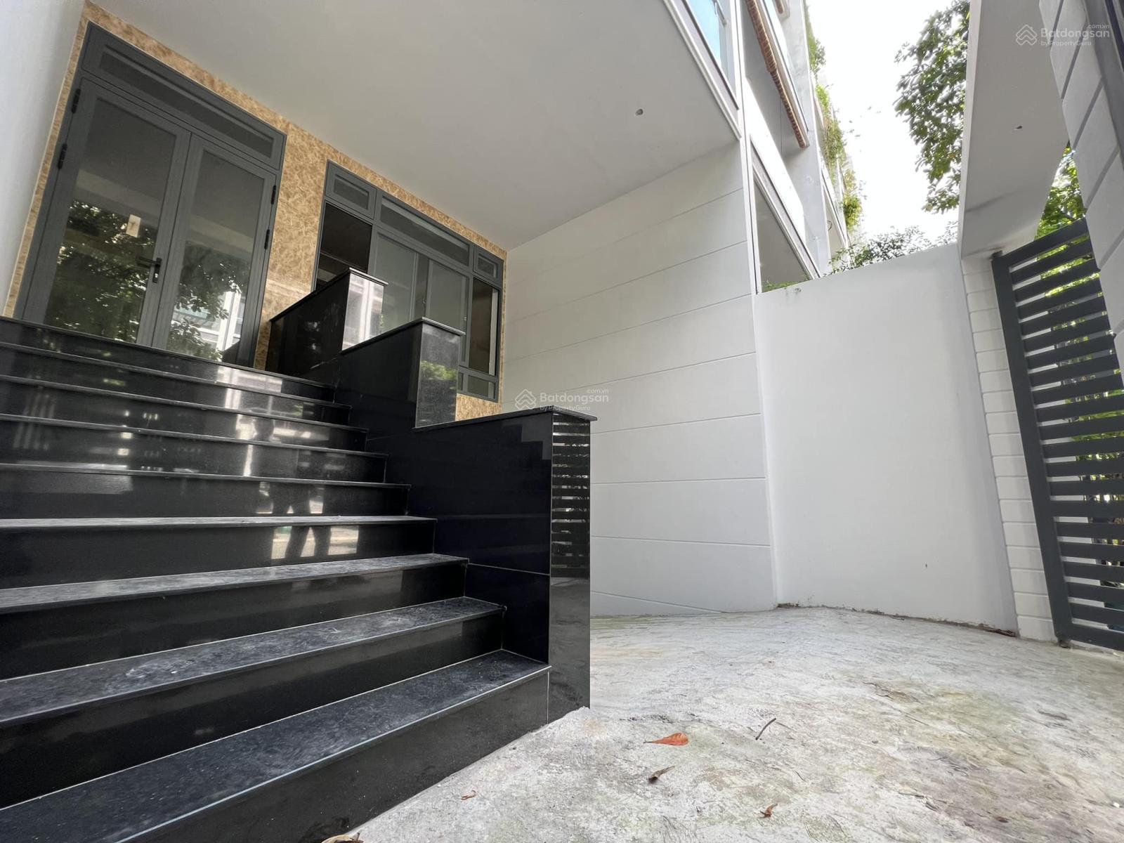 Duy nhất căn thông hành 6x17m hầm 4 tầng có 4m bên hông, hoàn thiện đẹp giá 23.5 tỷ