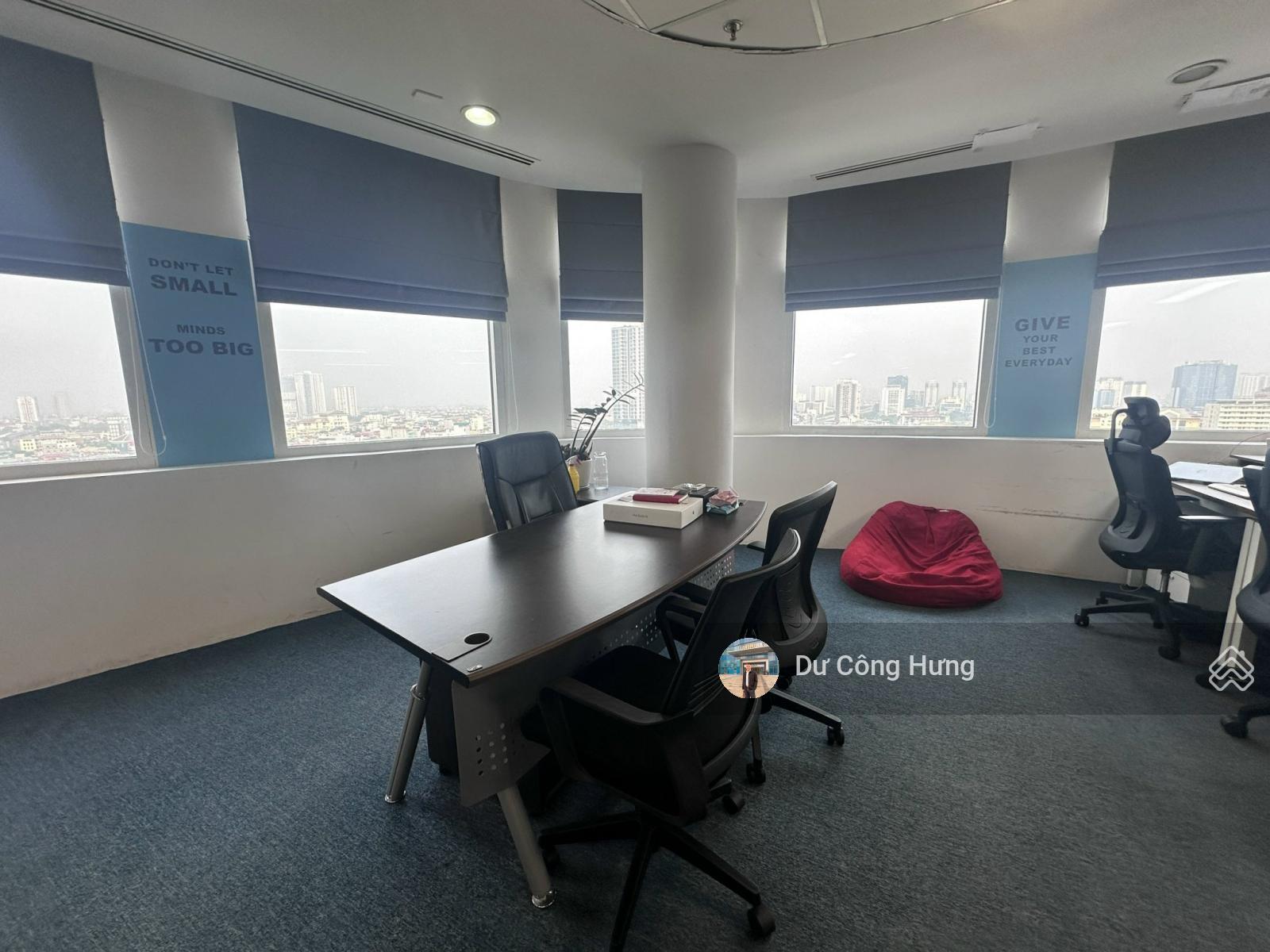 BQL cho thuê sàn VP sẵn phòng ban nội thất tại tòa Indochina Xuân Thủy: 70m2 - 1300m giá 300k/m2/th