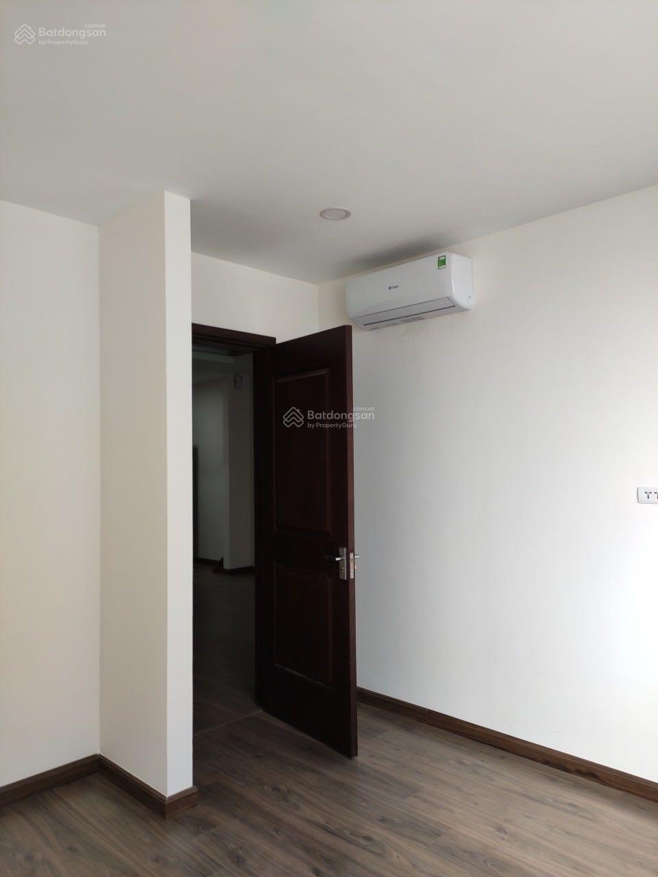 Hiếm: Cho thuê căn hộ A10 Nguyễn Chánh, 72m2, 2PN, 2WC, cơ bản, 14.5tr. LH: 0899 511 *** Hiếm: Cho thuê căn hộ A10 Nguyễn Chánh, 72m2, 2PN, 2WC, cơ bản, 14.5tr. LH: 0899 511 ***