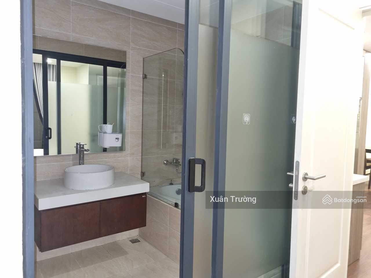 Chính chủ cho thuê 90 Nguyễn Tuân 2 PN full đồ đẹp 75m2 chỉ 14 triệu/ tháng. LH 0773 923 ***