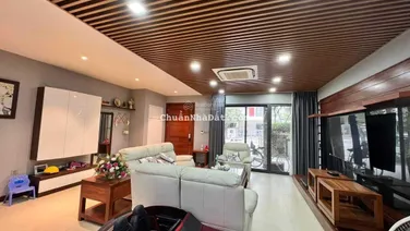 Cho thuê biệt thự 200m2 full đồ đẹp KĐT Gamuda, LH 0977 699 ***