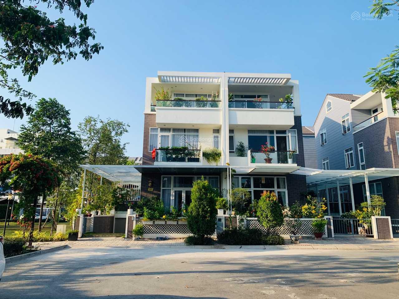 Bán 8 căn nhà phố biệt thự Jamona Golden Silk Q7 DT 5x18m, 7.4x18m, 10x18m SHR, giá 16,5 tỷ Bán 8 căn nhà phố biệt thự Jamona Golden Silk Q7 DT 5x18m, 7.4x18m, 10x18m SHR, giá 16,5 tỷ