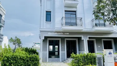 Chính chủ cần bán căn góc đẹp nhất dự án Amelie Phú Mỹ Hưng 8*19m giá 16 tỷ