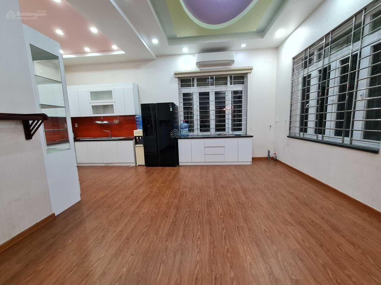 Bán biệt thự KDC Gia Hòa, Phước Long B, TP Thủ Đức. DT: 252m2, giá chỉ 24 tỷ