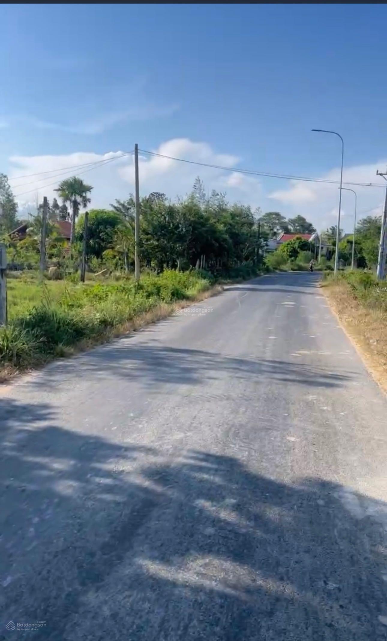 Bán 4 lô đất gần MT Cù Chính Lan, Tân Bình, Lagi giá 800 triệu/4 lô tổng diện tích gần 1700m2