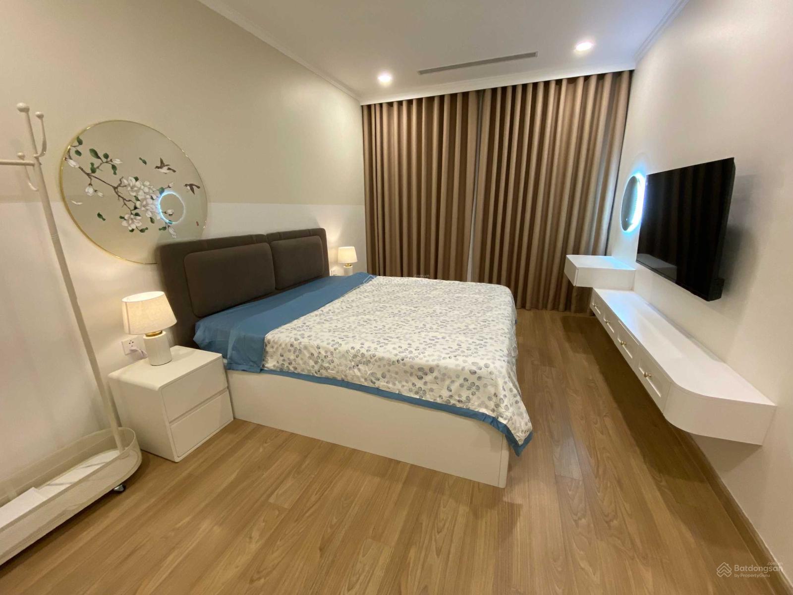 Cho thuê CHCC Vinhomes Gadenia Hàm Nghi, 3 phòng ngủ, đầy đủ nội thất, giá 22tr. LH: 0936 325 ***