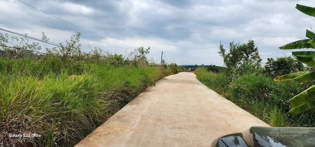 Bán 1,1 hecta đất Hoàn Kiếm 1, Nam Hà, Nam Ban. Có 100m2 đất ở, sổ hồng, view đẹp, LH: 0908 748 *** Bán 1,1 hecta đất Hoàn Kiếm 1, Nam Hà, Nam Ban. Có 100m2 đất ở, sổ hồng, view đẹp, LH: 0908 748 ***