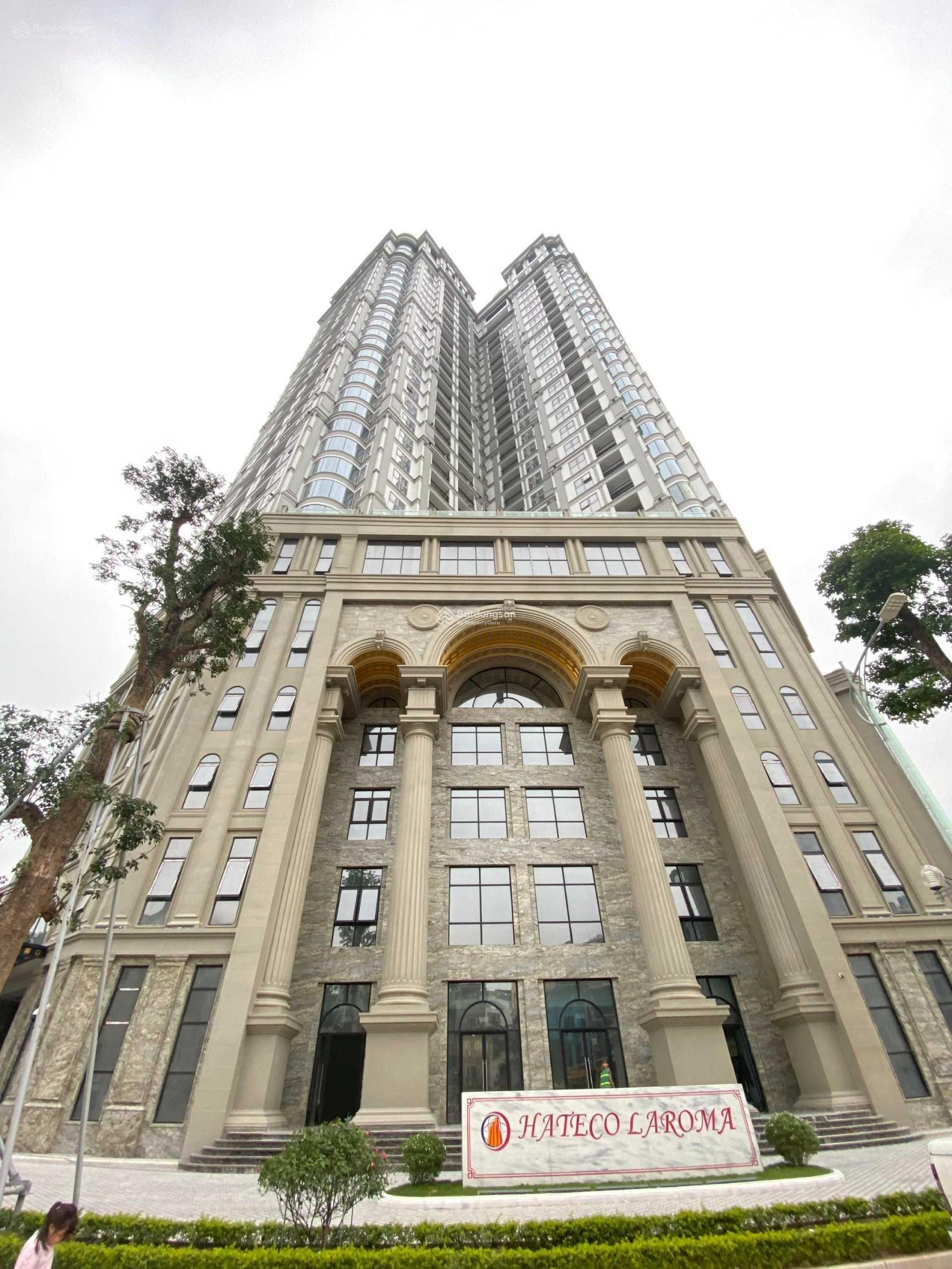 Bán gấp căn hộ 2.5PN tại Hateco Laroma, ban công thoáng mát, view đẹp. LH: 0906 961 ***