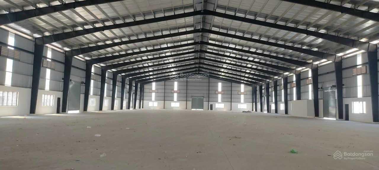 Cho thuê xưởng xây mới 6000m2 (xd: 4300m2) ở KCN Hải Sơn. Có văn phòng, PCCC tự động, trạm 560kva