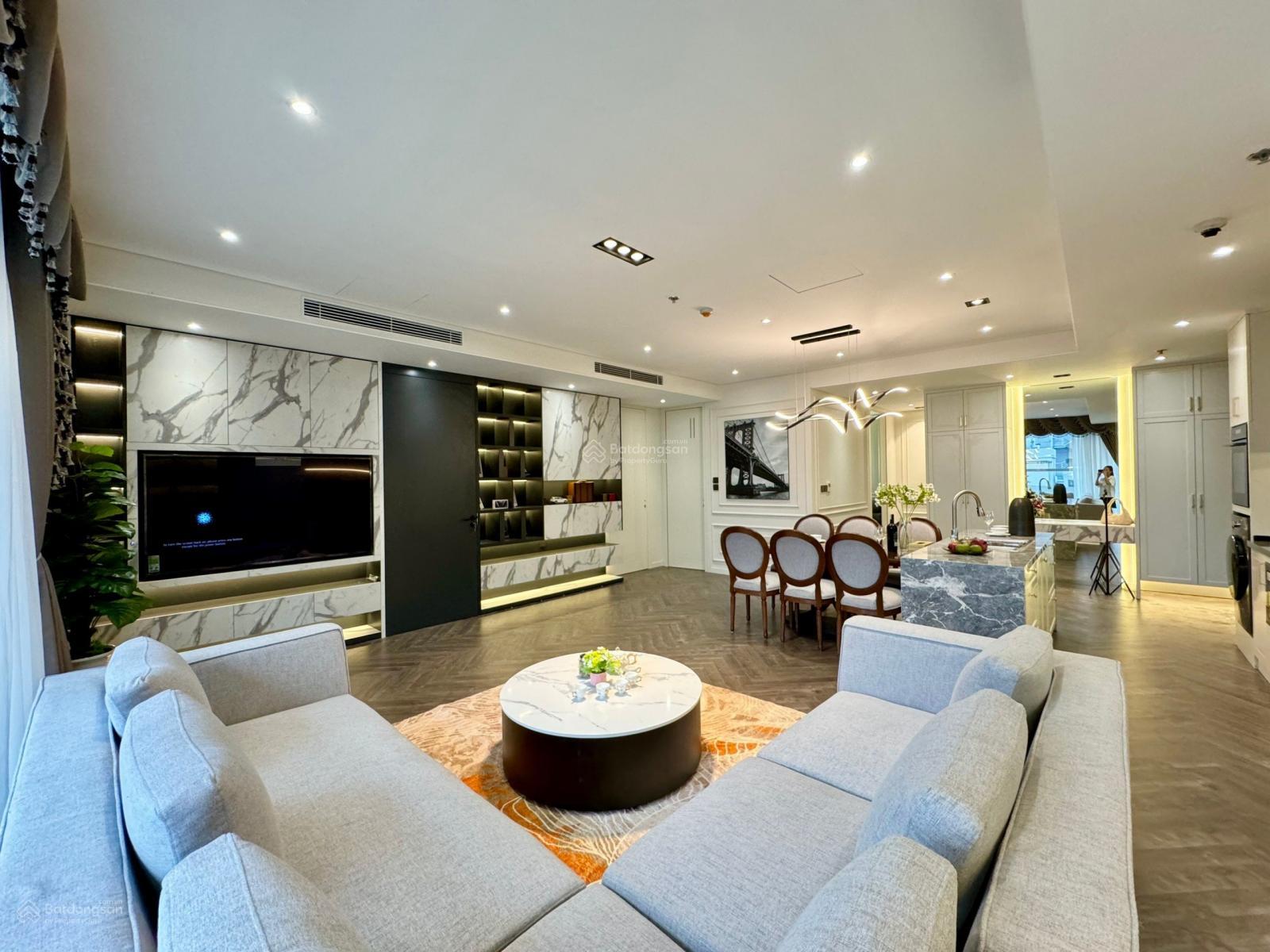 Chính chủ cho thuê căn hộ - Epic Tower Duy Tân, 98m2, 3pn, full, 40tr. LH: 0899 511 *** Chính chủ cho thuê căn hộ - Epic Tower Duy Tân, 98m2, 3pn, full, 40tr. LH: 0899 511 ***