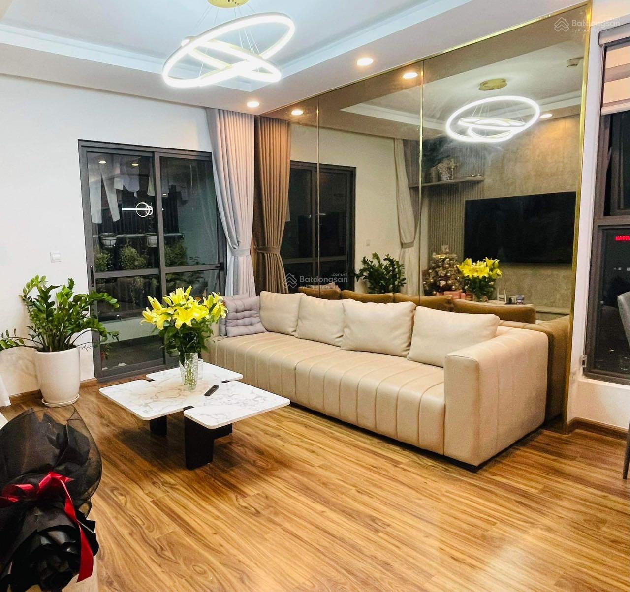 Chính chủ bán căn hộ Rivera Park Vũ Trọng Phụng, 72m2 thiết kế 2pn full nội thất đẹp giá 7.6tỷ