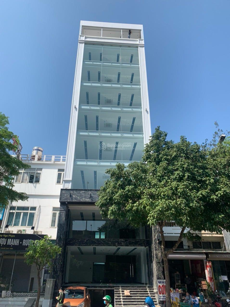 Chính chủ cần cho thuê nhà mới xây mặt phố Thuỵ Khuê ngã tư Văn Cao DT: 70m2x7T 1 hầm giá 49tr/th