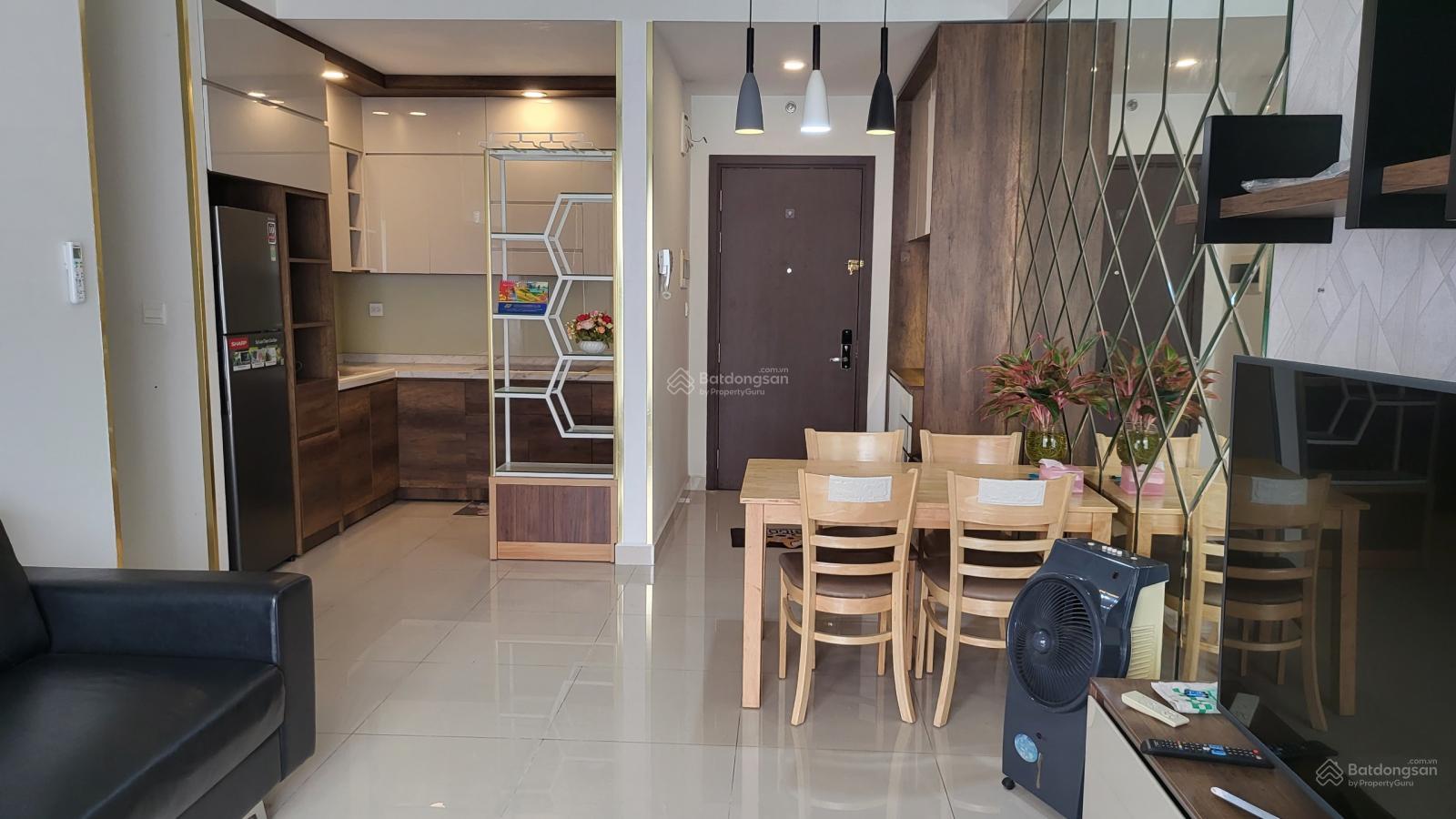 Cho thuê căn hộ 2 phòng ngủ CC Himlam Riverside 78m2. Giá 14tr/tháng. Lh 0909 992 ***