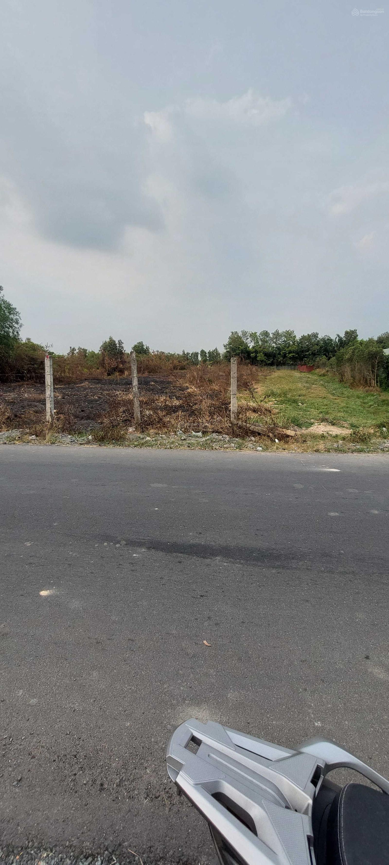 Cần bán gấp 1500m2 đất thổ cư MT đường 107, xã Tân Thạnh Đông, Củ Chi, nằm trong KDC Cần bán gấp 1500m2 đất thổ cư MT đường 107, xã Tân Thạnh Đông, Củ Chi, nằm trong KDC