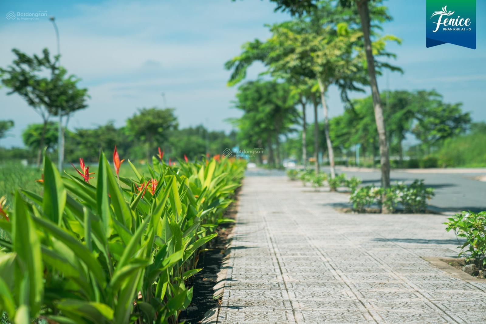 Chính chủ cần bán nhanh cặp shophouse mặt tiền đường 26.5 m - trục chính dự án