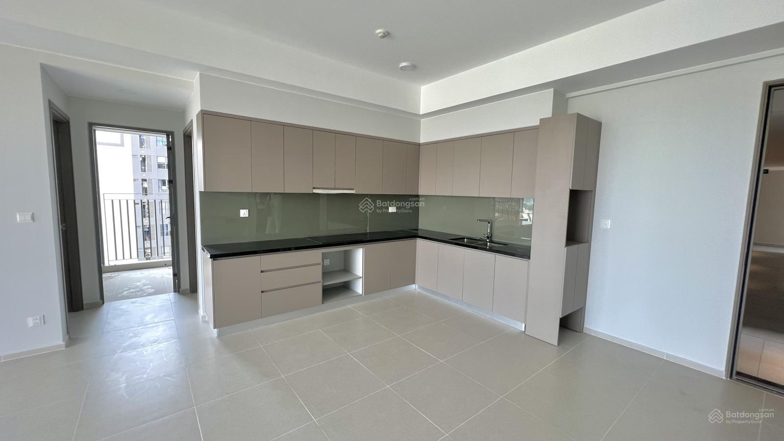 Bán căn 3PN (114m2), có sẵn nội thất, view hồ bơi sân tennis, quảng trường giá 4 tỷ 35 (có sổ) Bán căn 3PN (114m2), có sẵn nội thất, view hồ bơi sân tennis, quảng trường giá 4 tỷ 35 (có sổ)