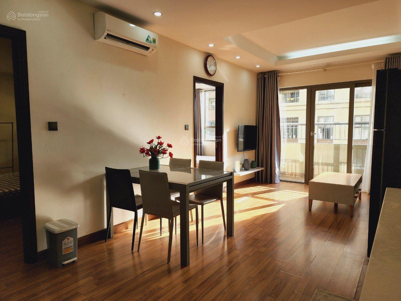 Do chuyển công tác cần cho thuê lại căn 2pn đủ đồ kéo vali tới ở luôn được giá rẻ nhất tòa V2.