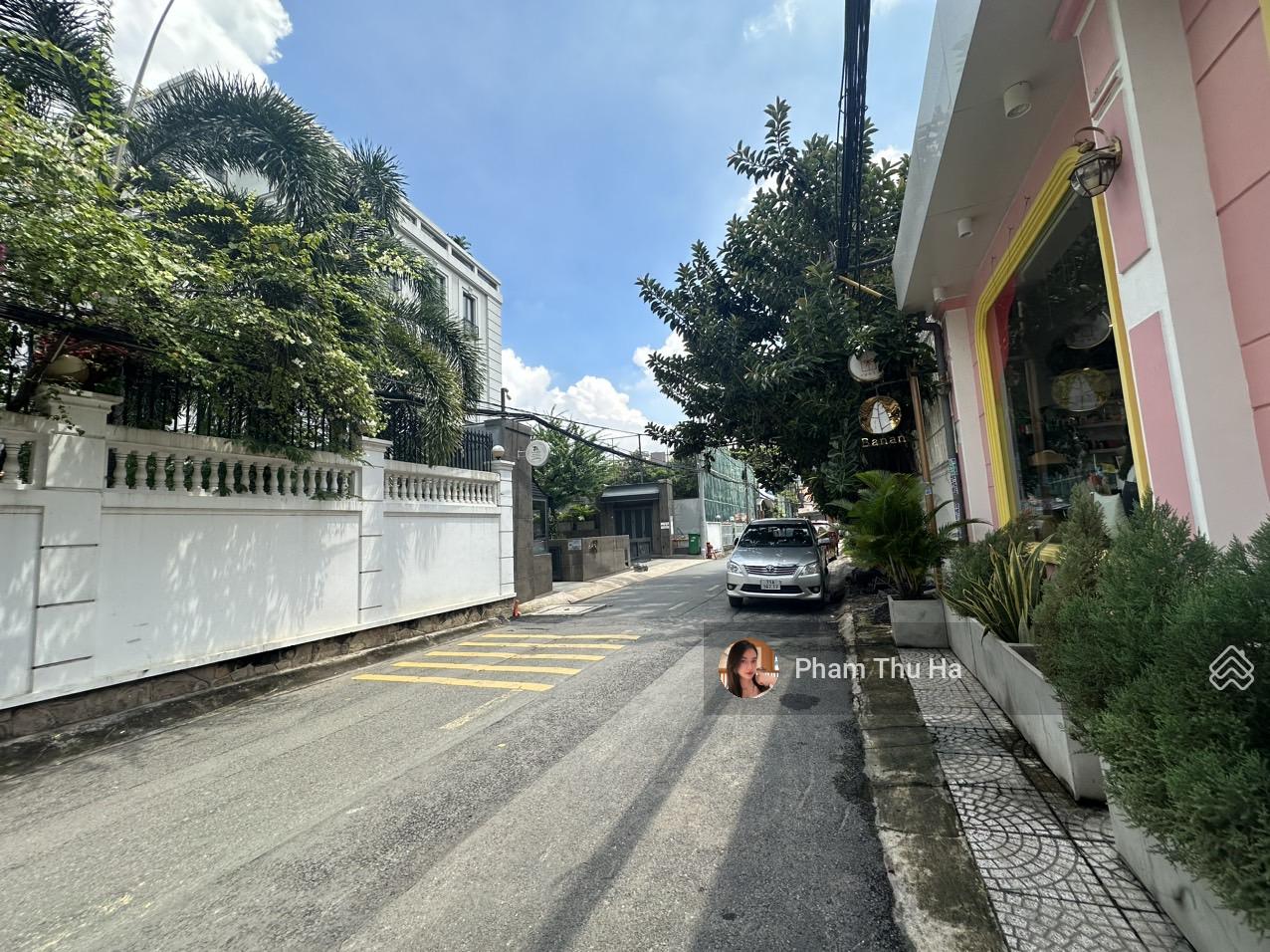 Siêu vị trí! Mặt tiền Ngô Quang Huy P. Thảo Điền Q2 686m2 (20x35m) full thổ cư chỉ 200tr/m2 Siêu vị trí! Mặt tiền Ngô Quang Huy P. Thảo Điền Q2 686m2 (20x35m) full thổ cư chỉ 200tr/m2