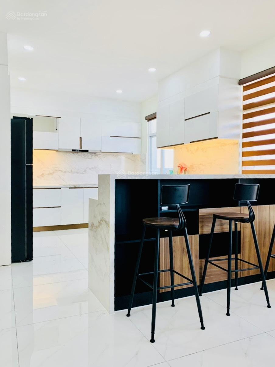 BÁN PENTHOUSE SKY GARDEN 5PN 4WC + 2 SÂN VƯỜN | BÀN GIAO FULL NỘI THẤT CAO CẤP