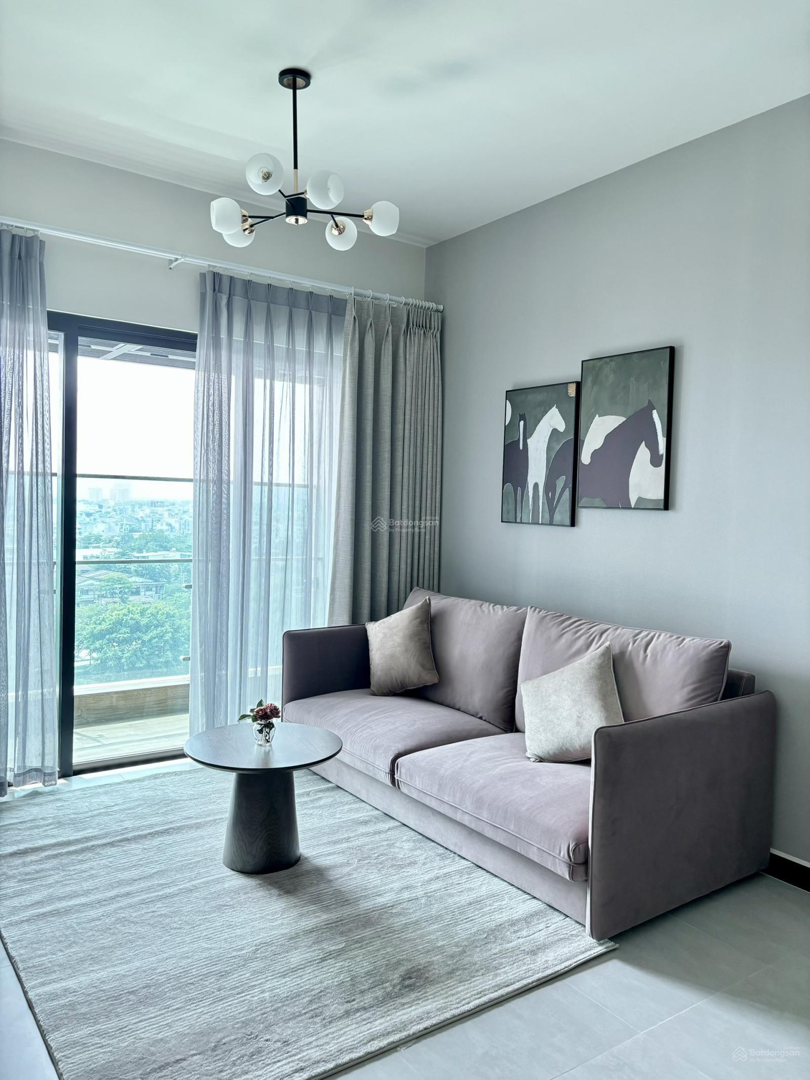 Cho thuê ICON56 3PN 2WC 100m2 đủ nội thất giá 21 TR vào ngay . Chuyên quản lý cho thuê ICON56.