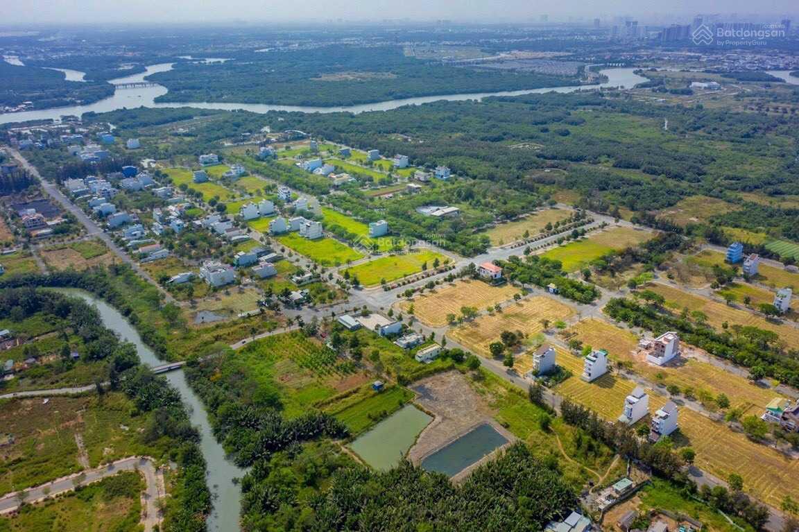 51 triệu/m2. Lô nhà phố Phú Xuân trục đường chính 20m của dự án vị trí đẹp, cần bán. LH 0986 766 ***