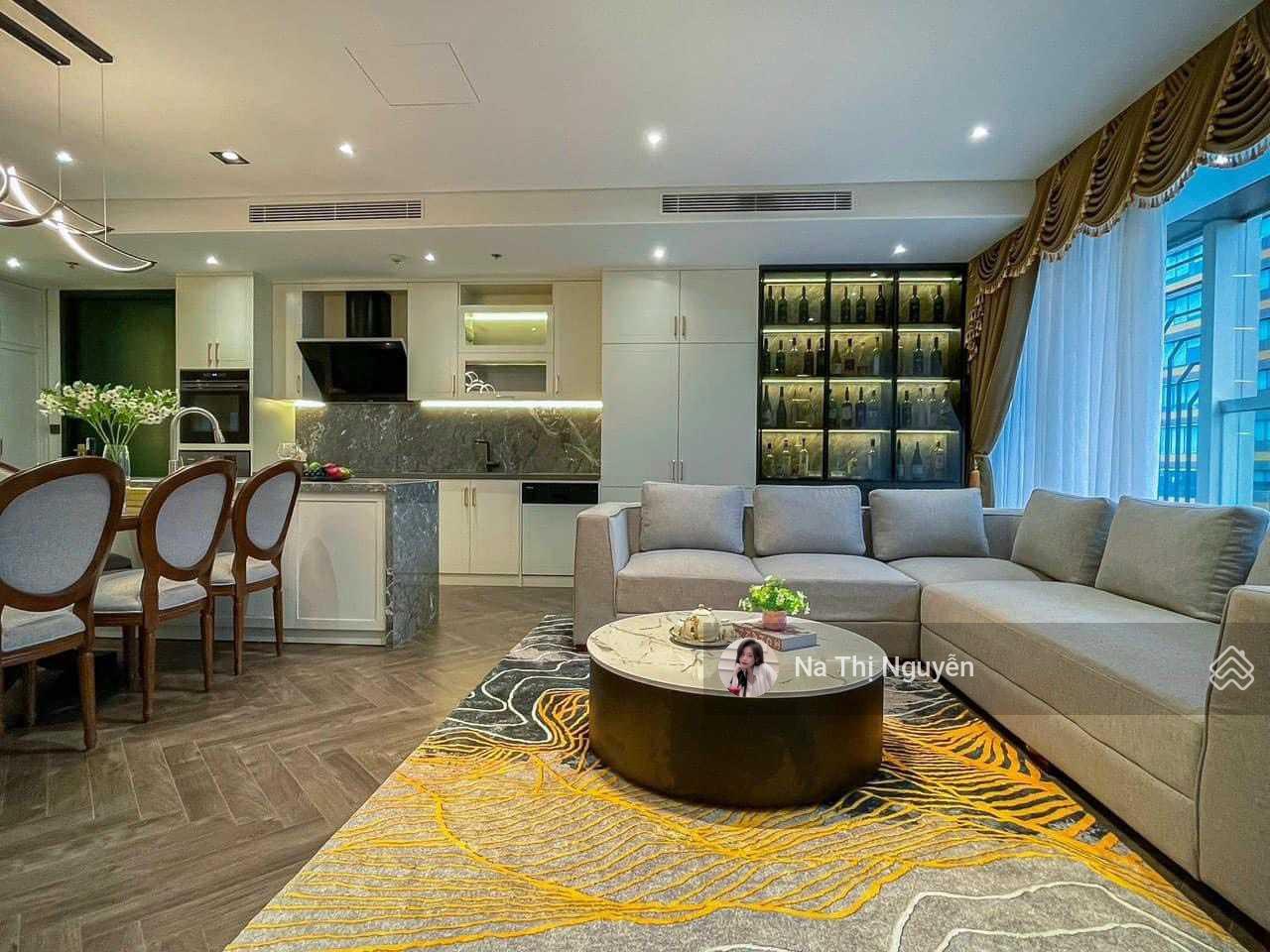 Bán nhanh căn hộ chung cư Watermark 395 Lạc Long Quân 156m2 3PN 2VS căn góc view Hồ Tây giá 15 tỷ
