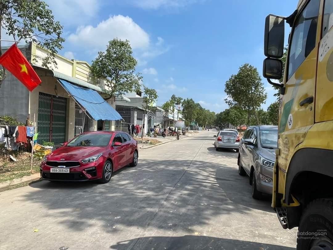 Kinh doanh thua lỗ bán gấp 300m2 đất ngay trong khu đô thị Mỹ Phước 3