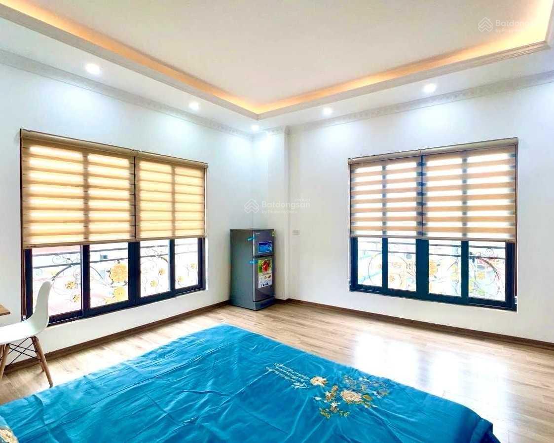 Ba Đình, 60m2, 6 tầng thang máy, 11 căn hộ khép kín , dòng tiền 70tr/tháng