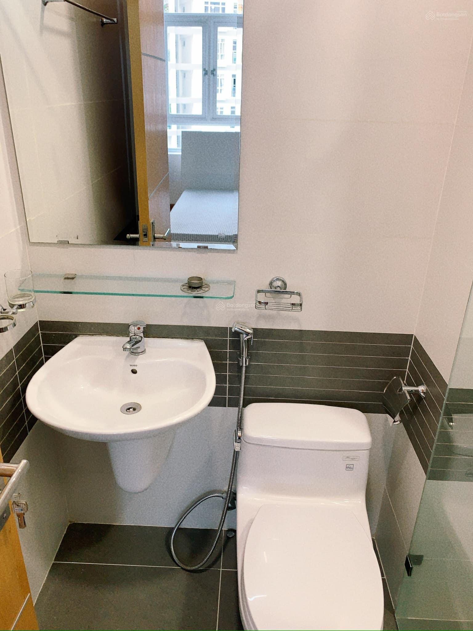 Cho thuê căn hộ 78m 2PN 2WC có nội thất vào ở ngay giá 14tr/th LH 0937 781 ***