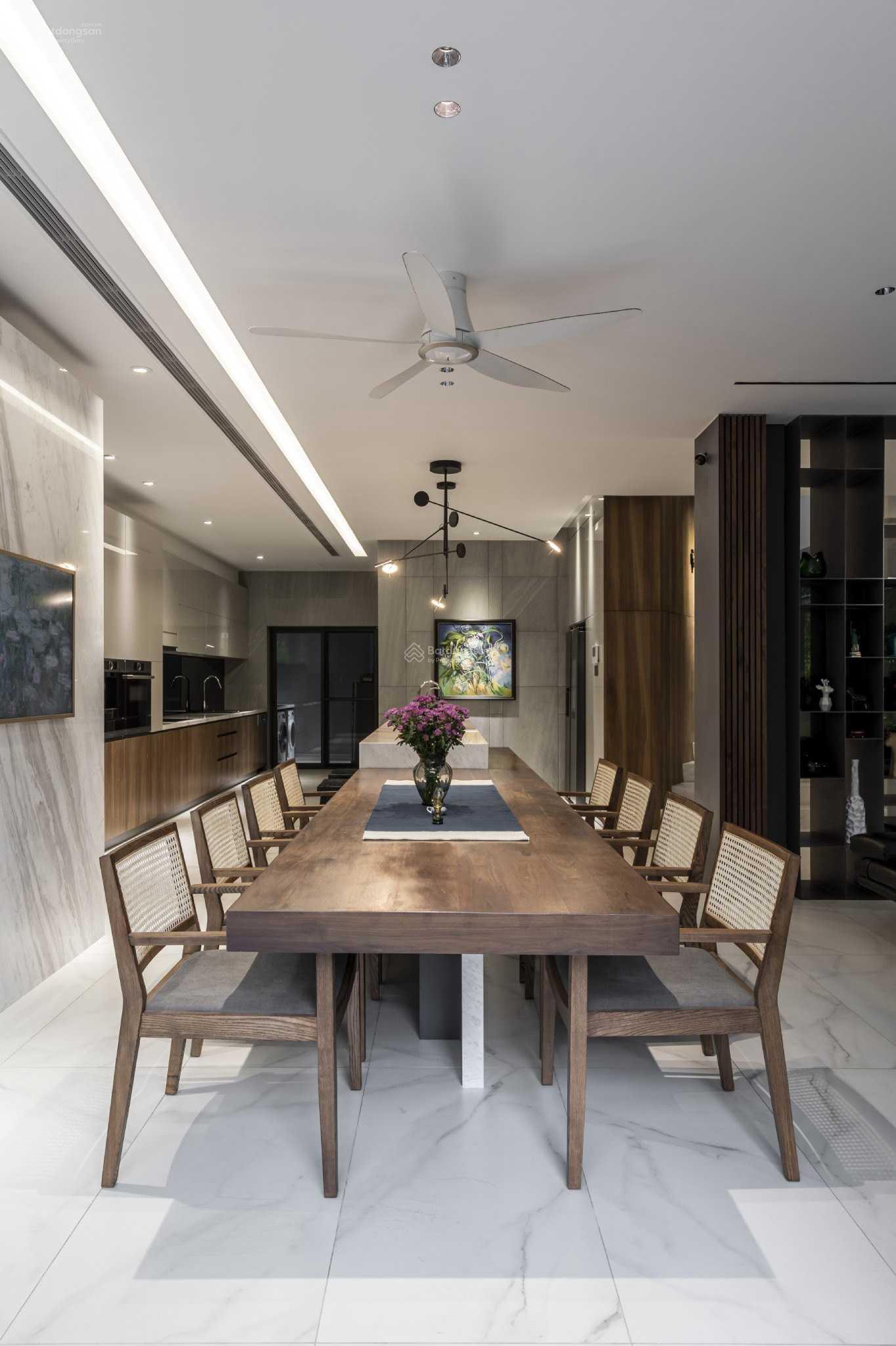 Chính chủ bán căn biệt thự Chateau đẳng cấp nhất PMH, P Tân Phú, Q7, TP HCM, LH: 0919 582 ***