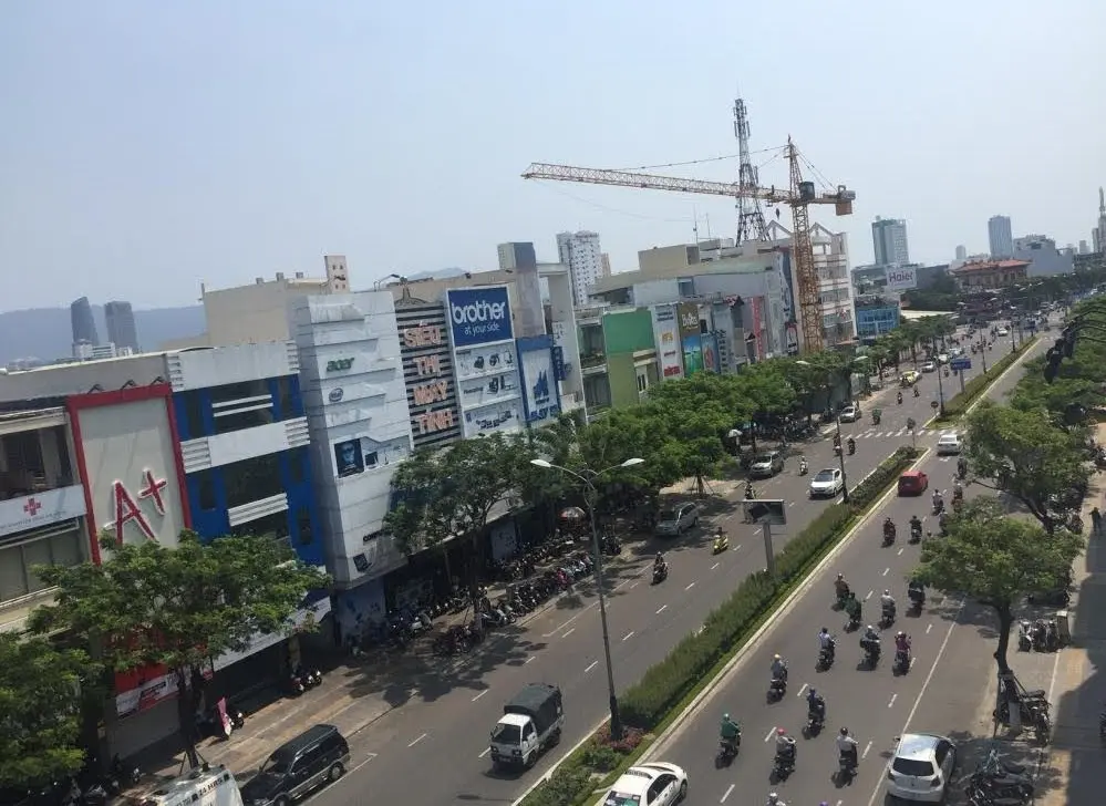 Nhà Mặt tiền Nguyễn Văn Linh chính chủ DT 105.8m2 xây 4 tầng. Chỉ 22.5 tỷ