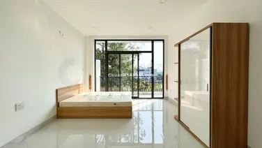 Khai trương căn hộ cao cấp - Full nội thất giặt sấy riêng - Rộng tận 45m2 - Hầm xe - Ban công lớn