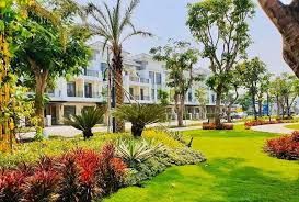 Cần bán gấp nhà phố Verosa Khang Điền vị trí đẹp view công viên, giá tốt