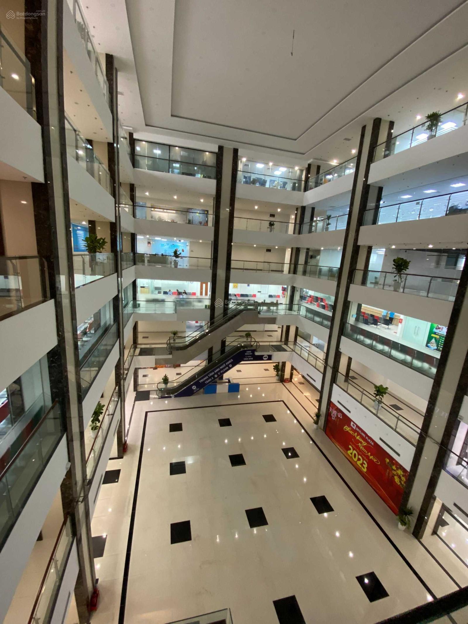 Cho thuê văn phòng DT 200m2 tại building hot nhất Văn Quán - Hà Đông hoàn thiện cơ bản view thoáng Cho thuê văn phòng DT 200m2 tại building hot nhất Văn Quán - Hà Đông hoàn thiện cơ bản view thoáng
