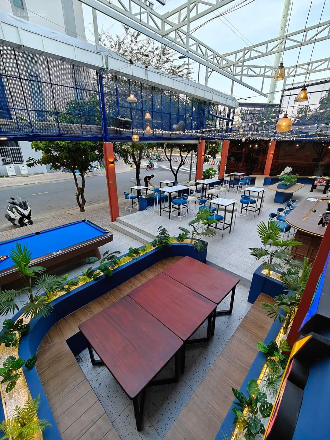 Cho thuê nhà mặt tiền Vườn Chuối, Quận 3, DT: 16x24m, 1 trệt, 2 lầu, DTSD: 1.200m2