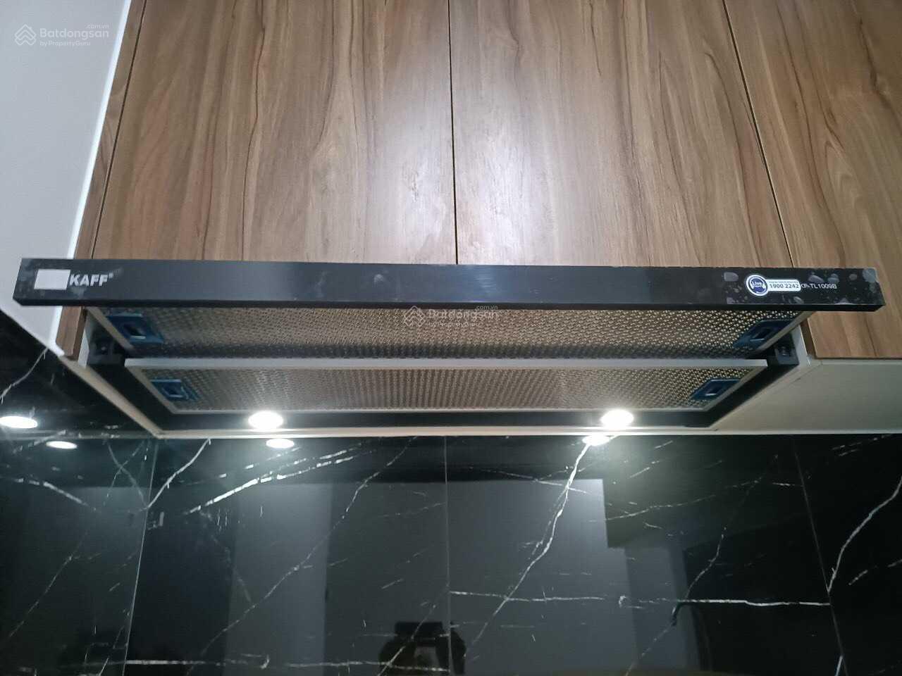 Chính chủ cho thuê căn hộ Opal SkyLine 2PN, 2WC 73m, 3 Điều Hoà, Bếp, Hút Mùi 5tr LH 0985 807 *** Vy